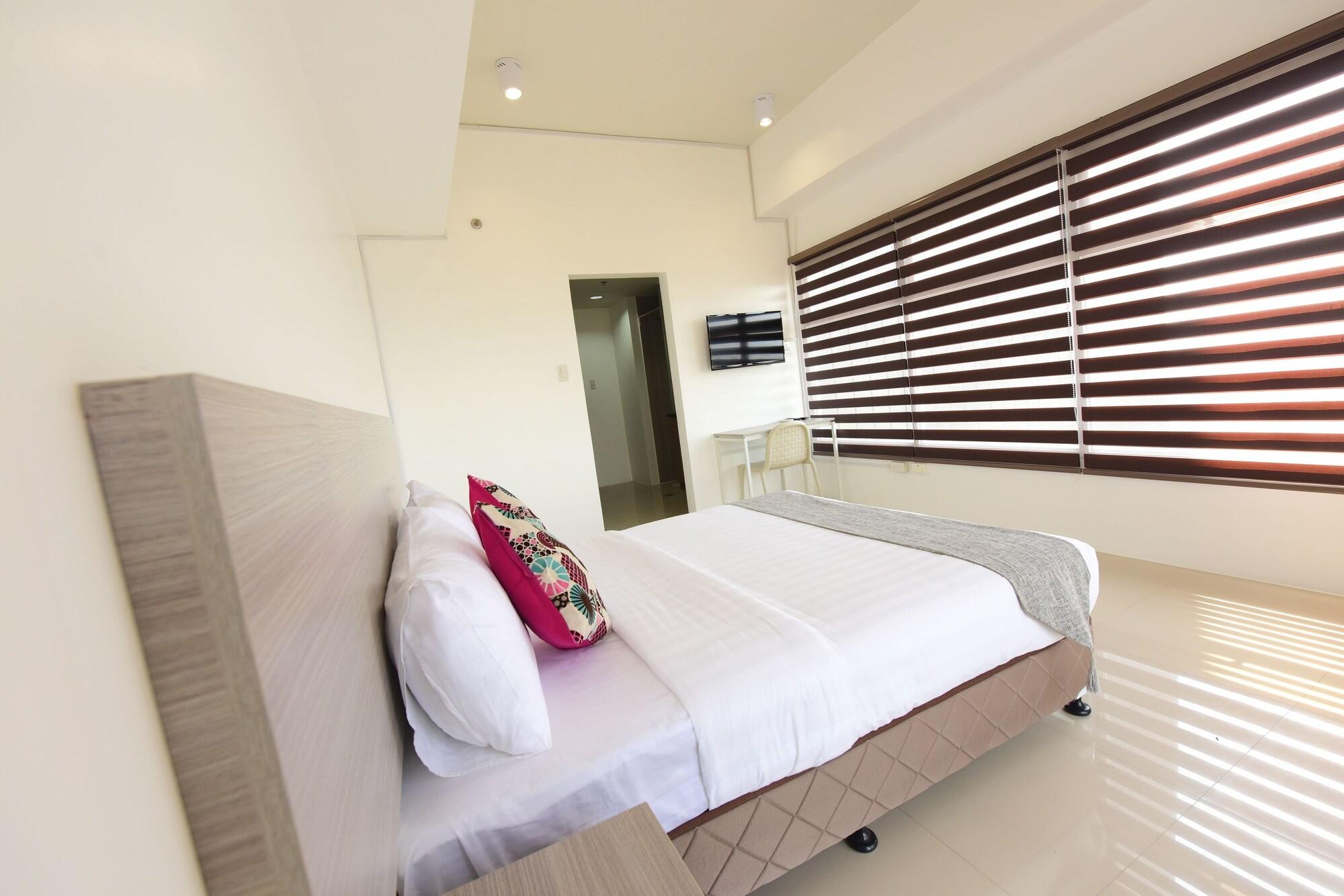 Eon Centennial Soho Hotel Cebu Exterior photo